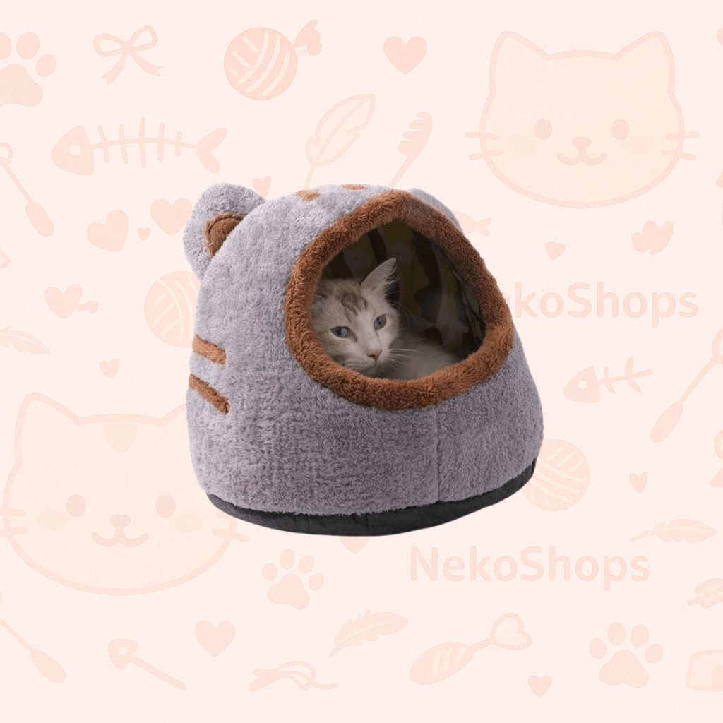 🐾 Winter Deep Sleep Comfort Cat Bed – Cute Bear Head Shape, Cozy Cave House for Cats & Kittens